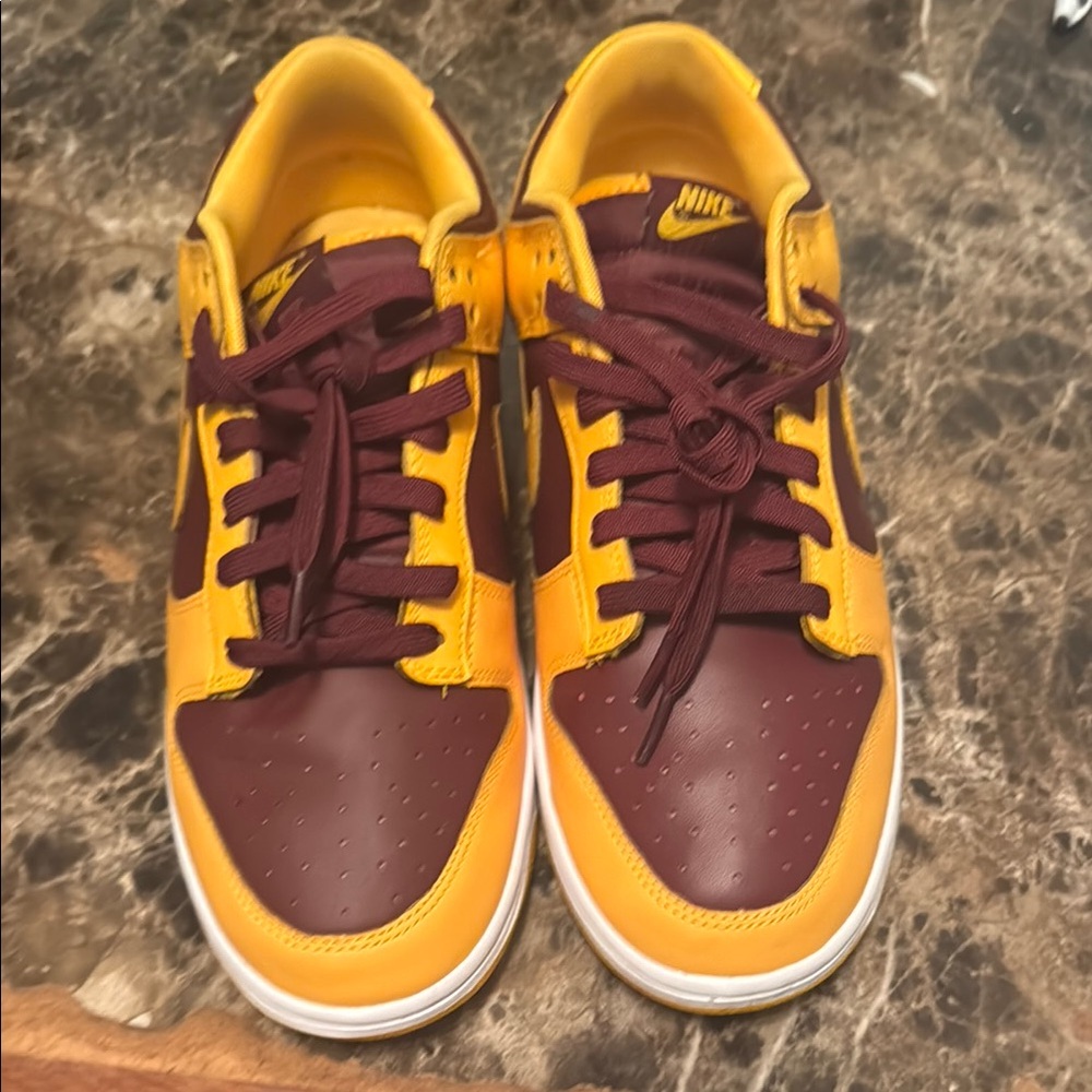 Nike Dunks Maroon and Yellow Athletic Shoes men’s size 11 excellent condition/no